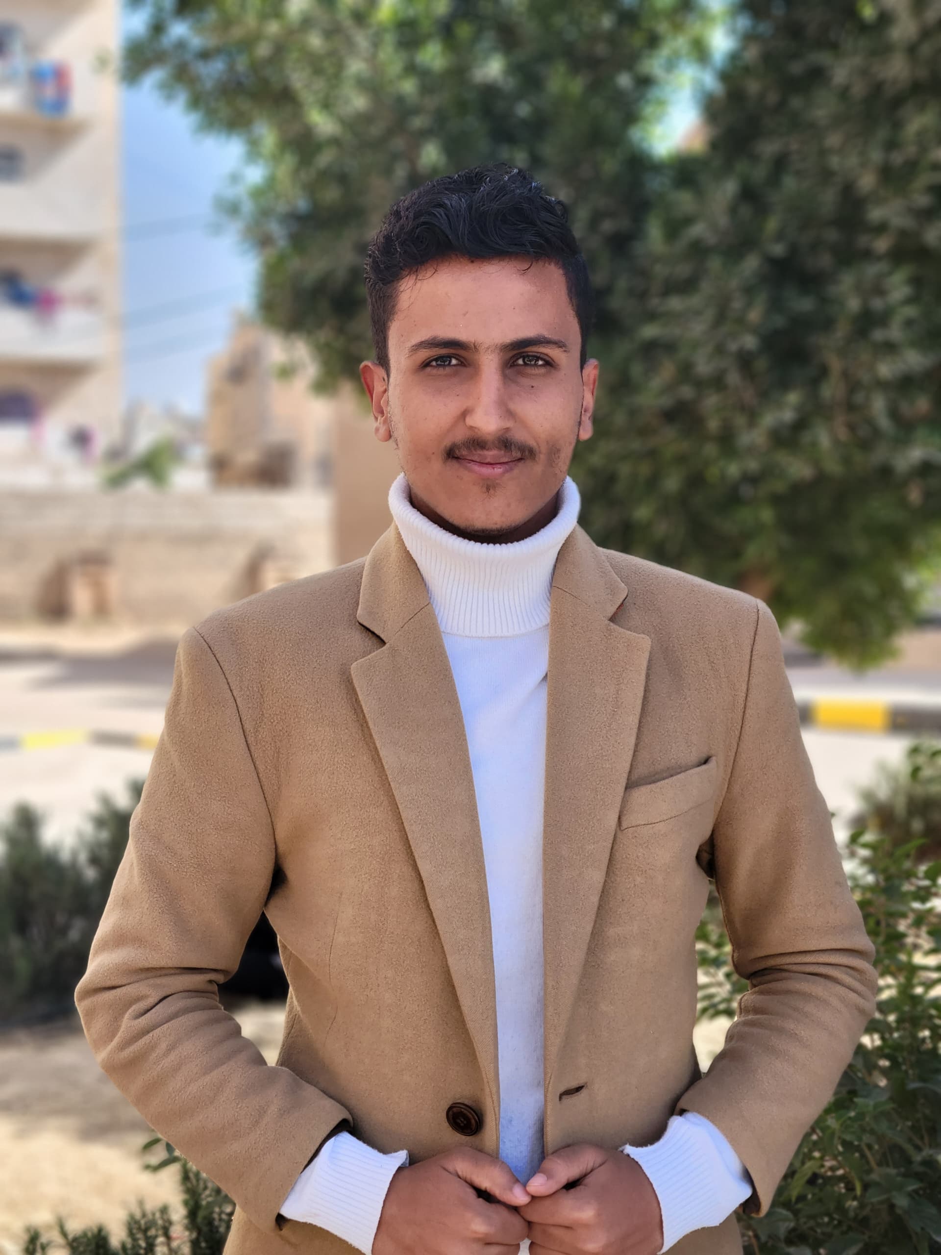 عزام الجرموزي