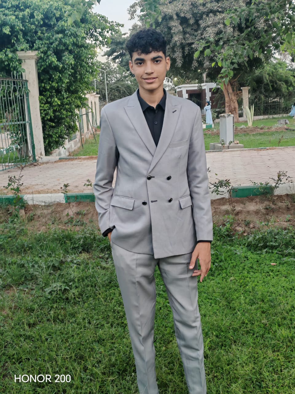زياد عبد العزيز